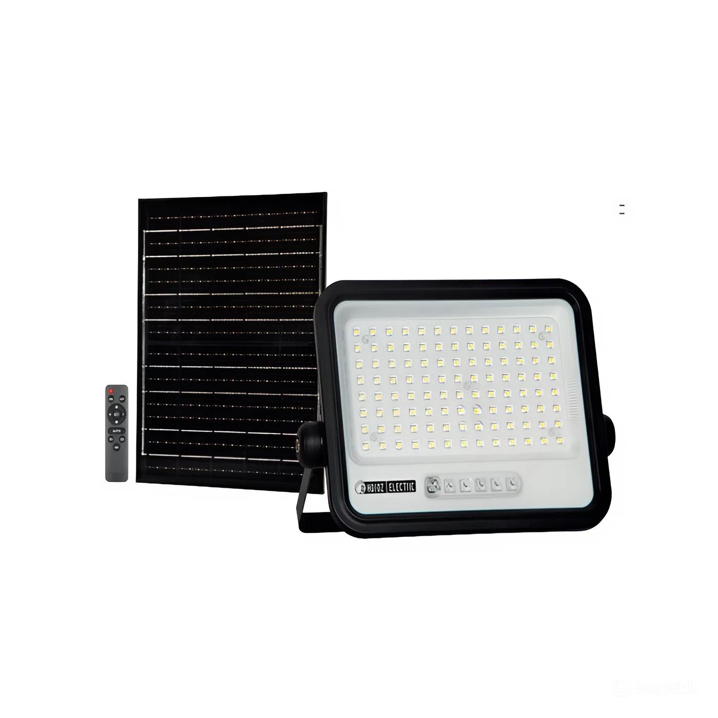 Прожектор світлодіодний з сонячною панеллю TIGER PRO-200 3CCT 200W — фото 1 з 3