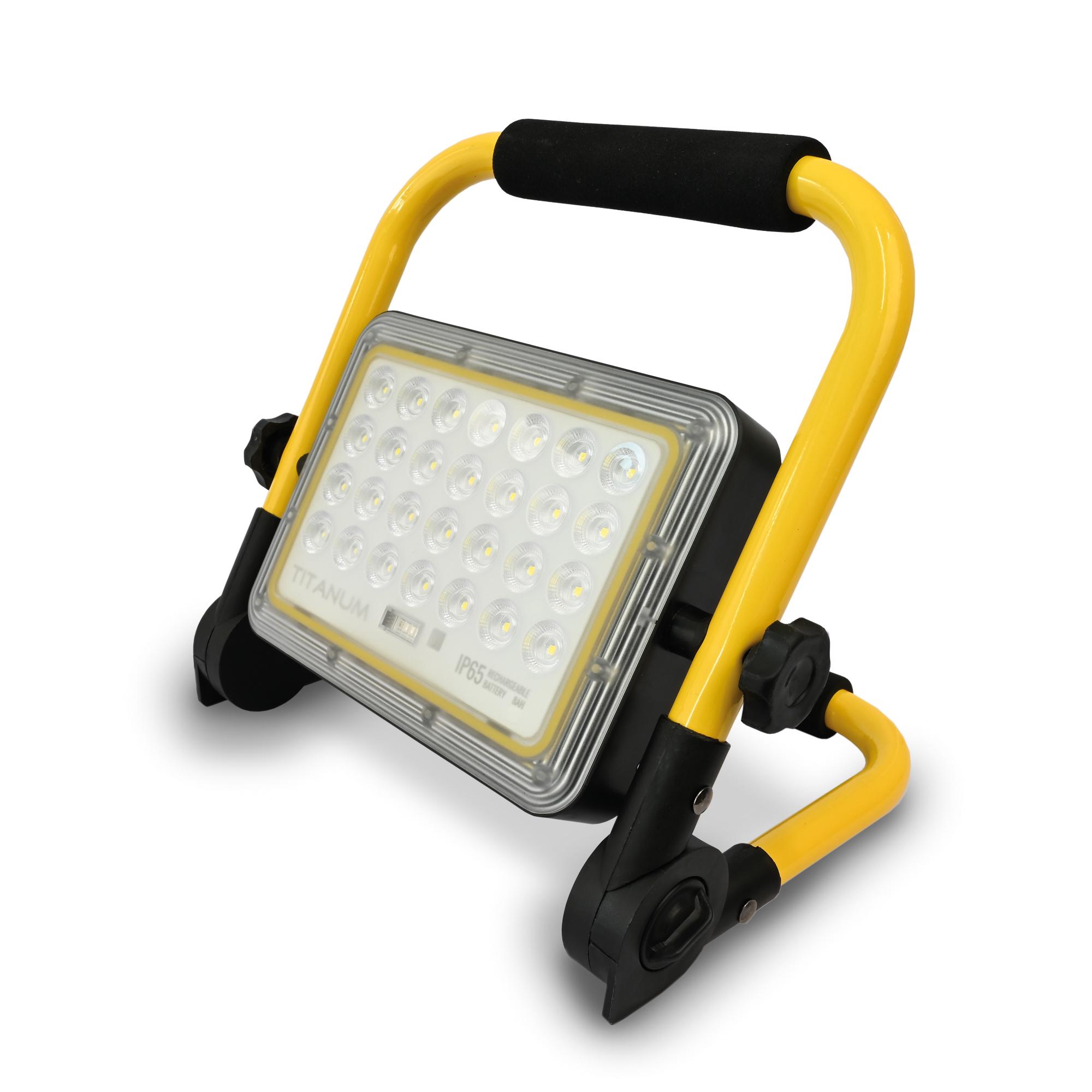 LED прожектор акумуляторний IP65 TITANUM 1000Lm 5000K — фото 6 з 16