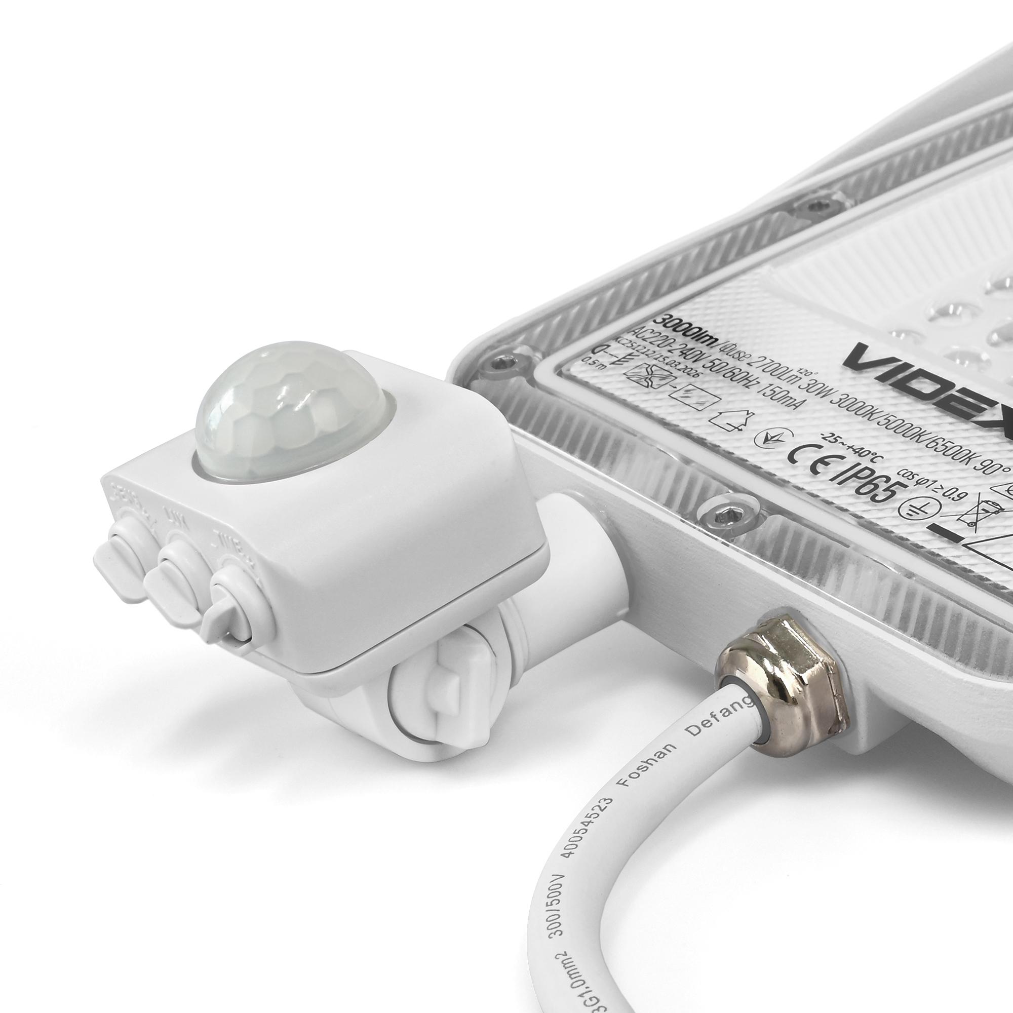 LED прожектор VIDEX F5 30W 3000-5000-6500K з датчиком руху 230V White (VL-F5-030CW-S) — фото 6 з 18