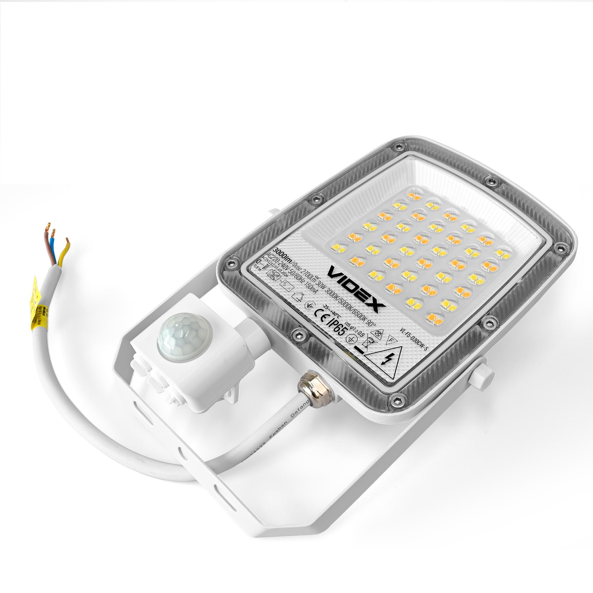 LED прожектор VIDEX F5 30W 3000-5000-6500K з датчиком руху 230V White (VL-F5-030CW-S) — фото 8 з 18