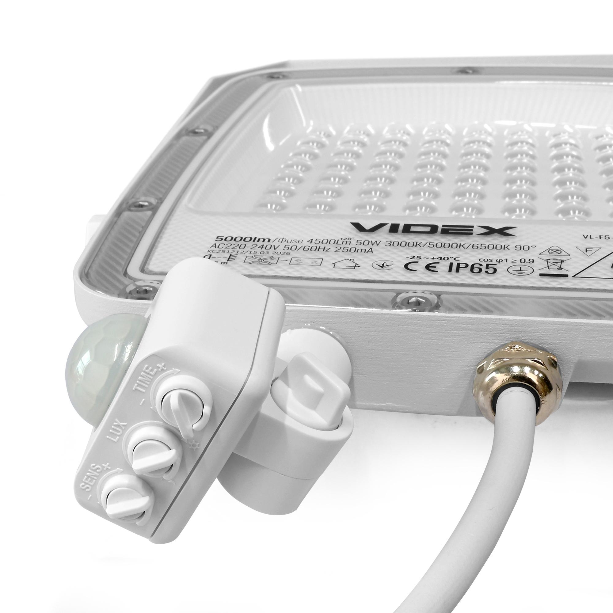 LED прожектор VIDEX F5 50W 3000-5000-6500K з датчиком руху 230V White (VL-F5-050CW-S) — фото 7 з 18